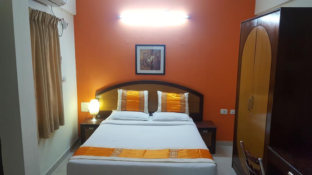 Maple Suites Bangalore Exteriör bild