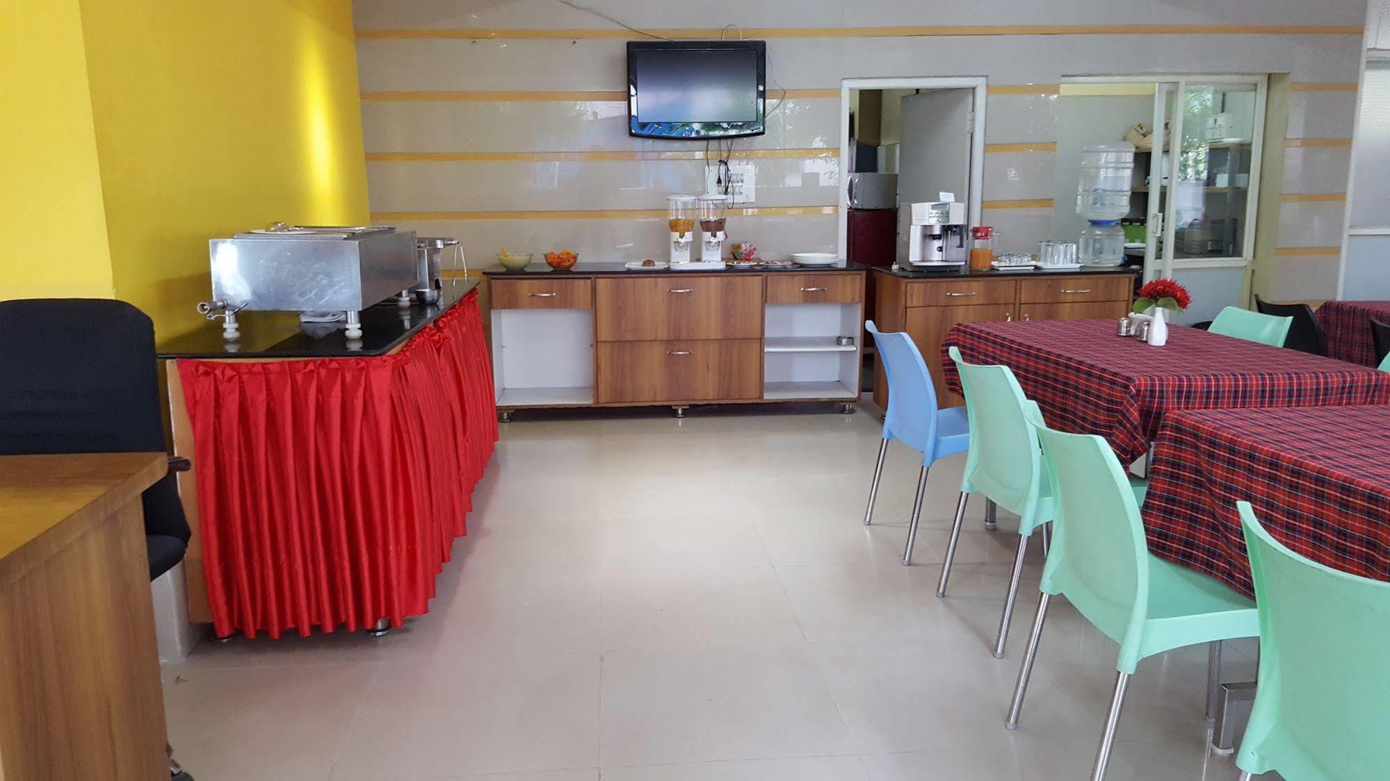 Maple Suites Bangalore Exteriör bild